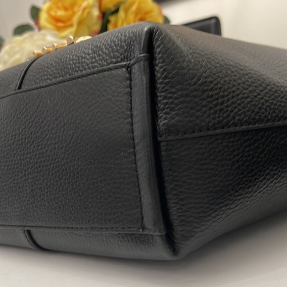 MICHEAL KORS IZZY LARGE TOTE HANDBAG WOMENS SIZE L - Picture 9 of 16